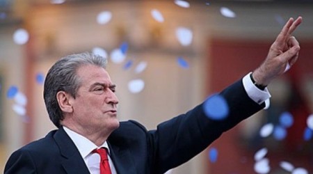 “Shpërthimi” i Sali Berishës në parlament: O djem rrëmbeni armët, ja vdekje, ja liri
