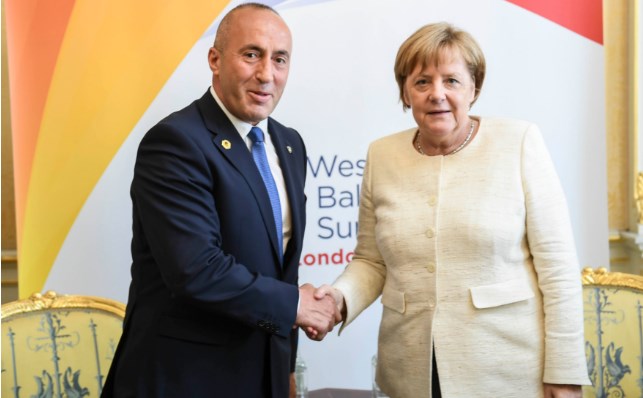 Haradinaj shpreh mirënjohje ndaj Merkel, uron pasuesen e saj në parti