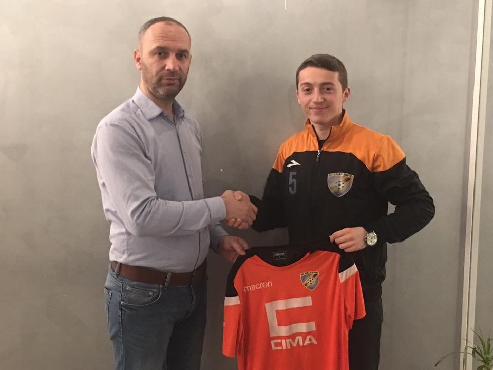 Almir Ajzeraj i bashkohet FC.Ballkanit