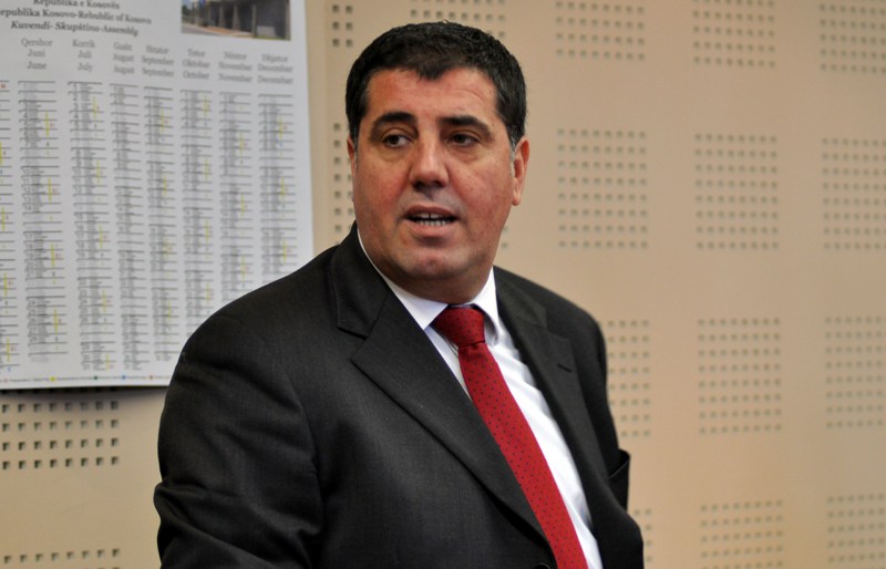 Haziri: Haradinaj sot deklaratën nga Reçaku e tha për Kadri Veselin