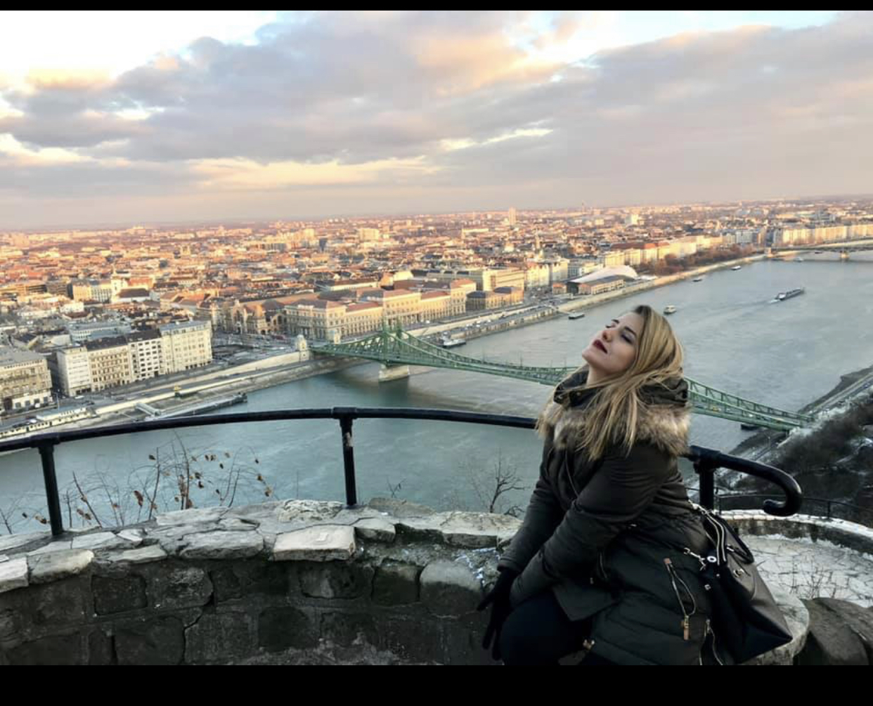Adelina pushton Budapestin
