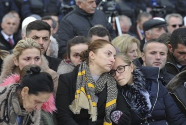 Familja e policit të vrarë: Jemi nën përkujdesje të Shtetit, të ndalen fushatat bamirëse