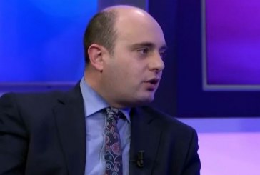 Zëvendësministri i Arsimit, Arbër Geci: Procesi mësimor të fillojë qysh nesër