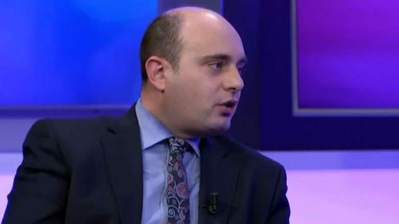 Zëvendësministri i Arsimit, Arbër Geci: Procesi mësimor të fillojë qysh nesër