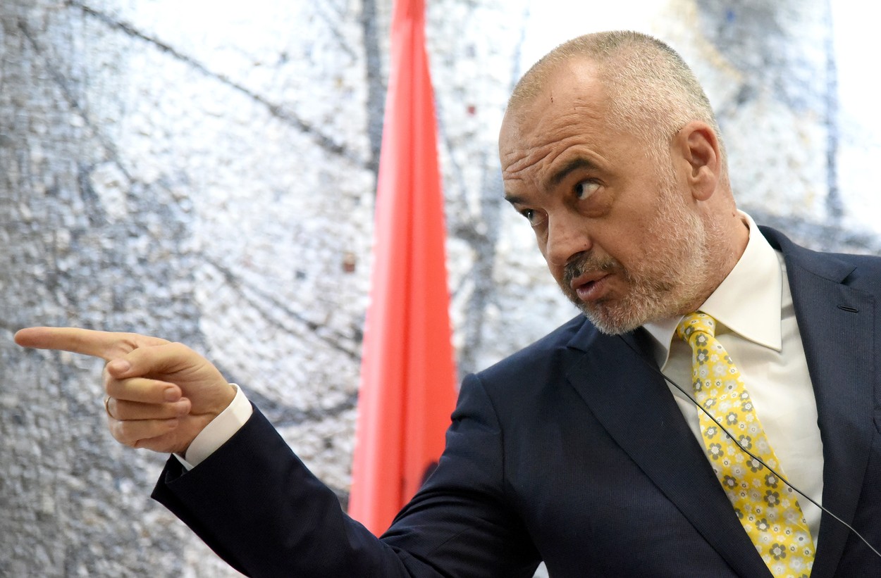 Edi Rama e quan të turpshëm mosdekretimin e Cakajt nga Ilir Meta
