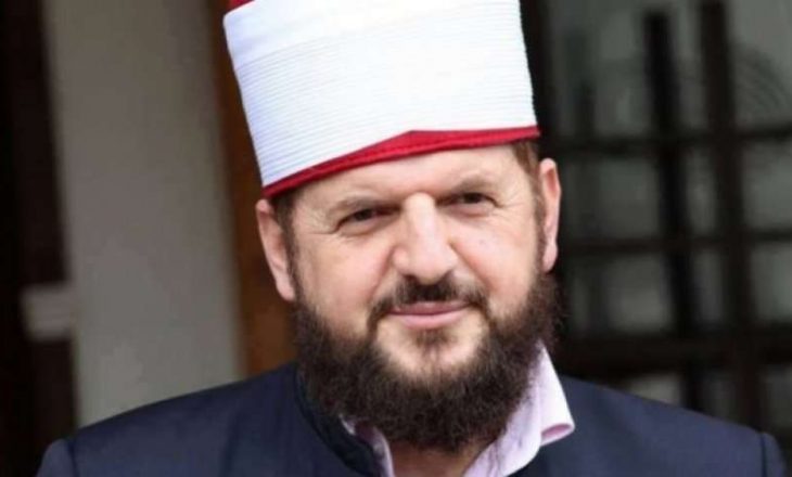 Shefqet Krasniqi i thotë kryeministrit Haradinaj: Mos e shkatërro shoqërinë me lojërat e fatit