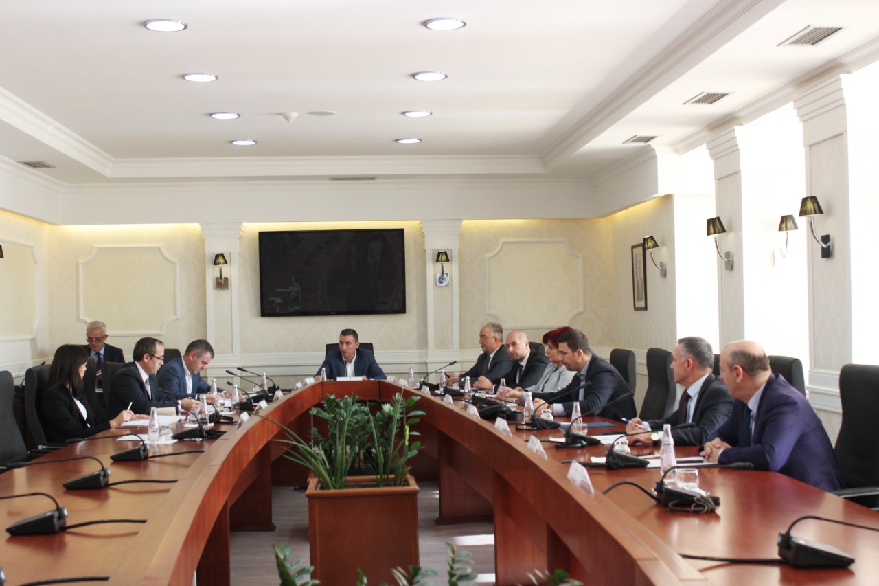 Nesër caktohet seanca e parë parlamentare për këtë vit