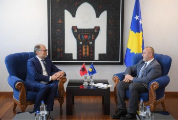 Kryeministri Haradinaj takon Koço Kokëdhimen