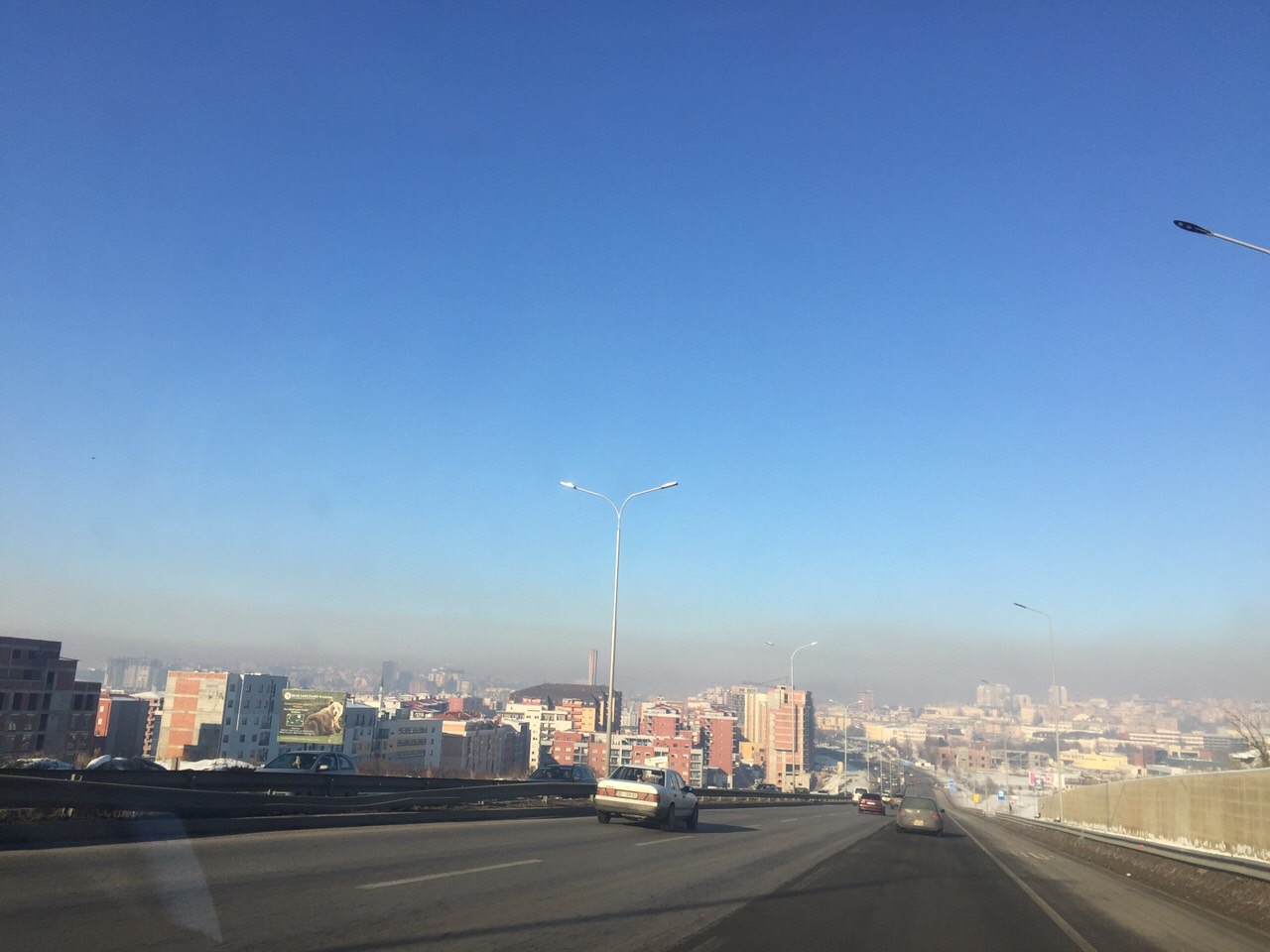 Prishtina me rreth 500 mijë banor rezident dhe ardhacak, të pavetëdijeshëm për shëndetin e tyre