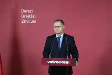 Vetëvendosje prezanton rezultatet e anketimit me qytetarë, Kurti i preferuar për kryeministër