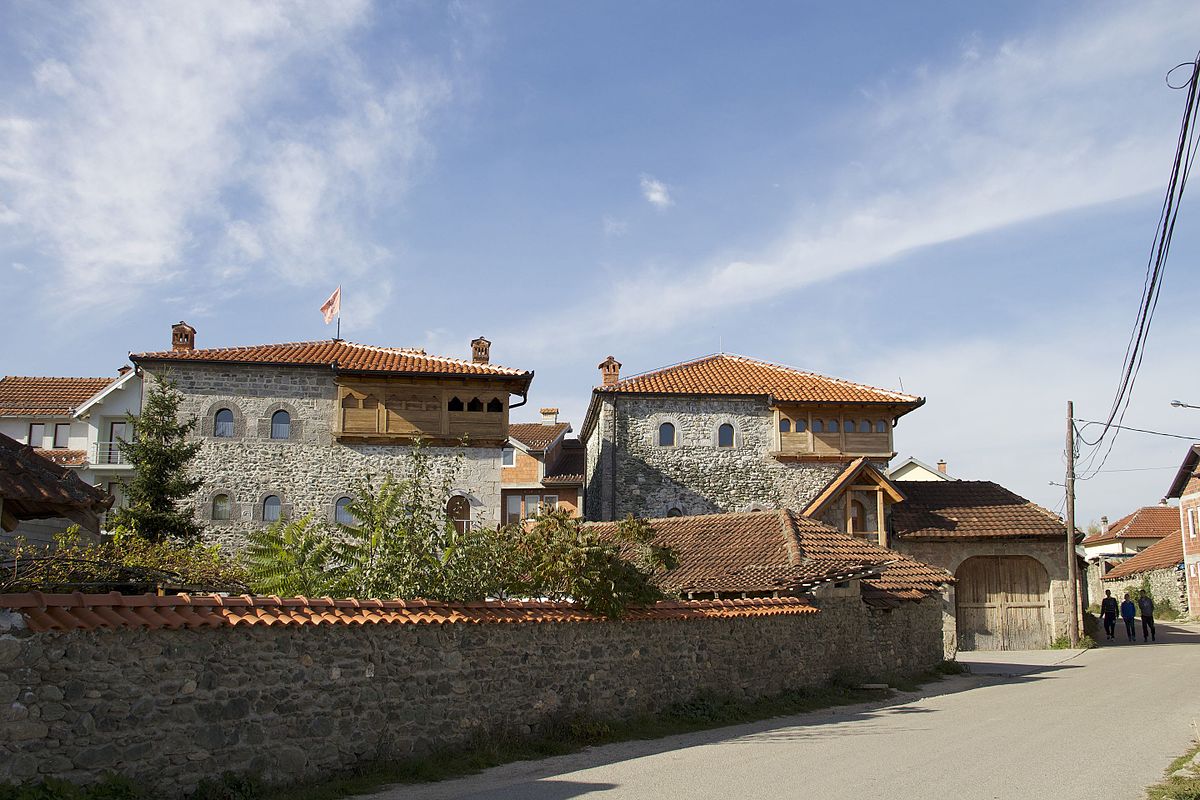 Prejardhja e popullsisë dhe përkatësia fisnore e Junikut
