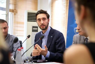 Ismaili: Nesër votohet projektligji për rritje të pagave në sektorin e shëndetësisë