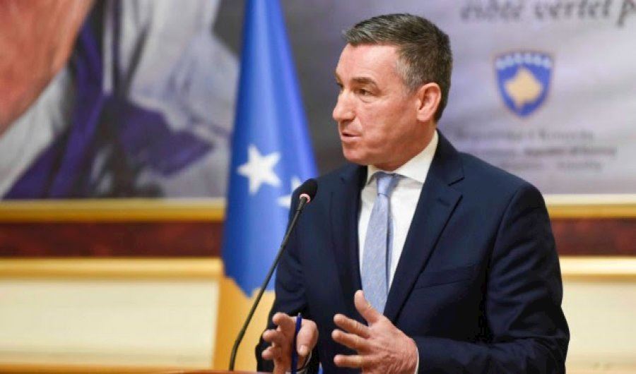 Propozimi i Veselit për pezullimin e taksës rëndon akoma më shumë Serbinë (Dokument)