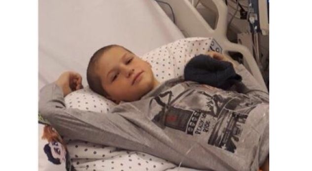 11-vjeçari nga Gjakova vuan nga Leukemia, ka nevojë për ndihmën tuaj