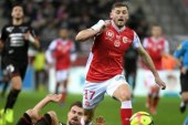 Arbër Zeneli shkëlqen sonte