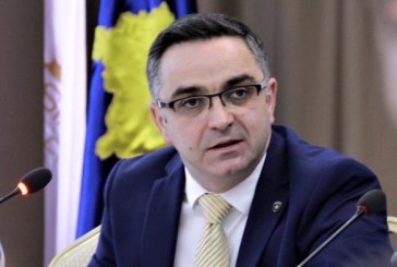 Tahiri: 11, 15 ose 17 ministri parashihen në Ligjin për Qeverinë