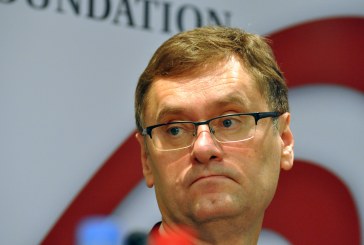 Politika e mbrapsht