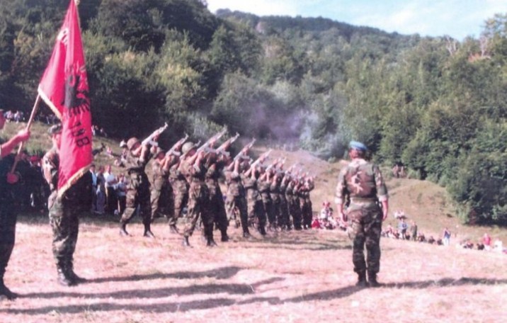 Ushtarët e FARK-ut me pagesë, ky është dokumenti të cilin e publikon Haradinaj