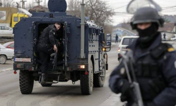 Dy policë të Kosovës, janë plagosur sot në Veri