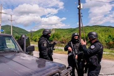 Pamjet të papara deri më tash: Plagosja e policit, largimi i barrikadave dhe arrestimi i rusit (VIDEO)