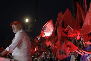 Rama mbyll fushatën: Kush del kundër popullit, e pëson si karnavalet e Haxhi Qamilit