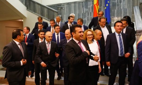 Këta janë ministrat e ri në Maqedoni