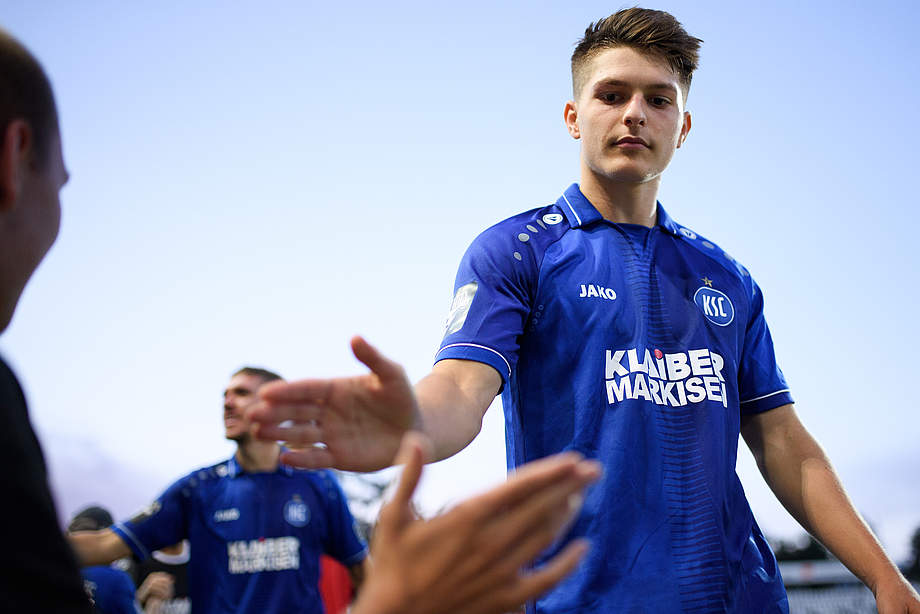 Ylli i Hannoverit, Florent Muslija së shpejti pritet t’i bashkohet Kosovës