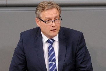 Deputeti gjerman: Sot në Qeverinë e Kosovës janë ulur shumë kriminelë