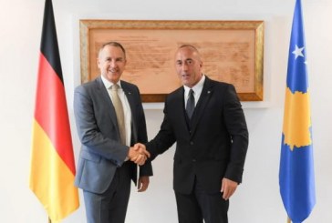Haradinaj paralajmëron ardhjen e një kompanie ajrore që do të hapë qindra vende pune