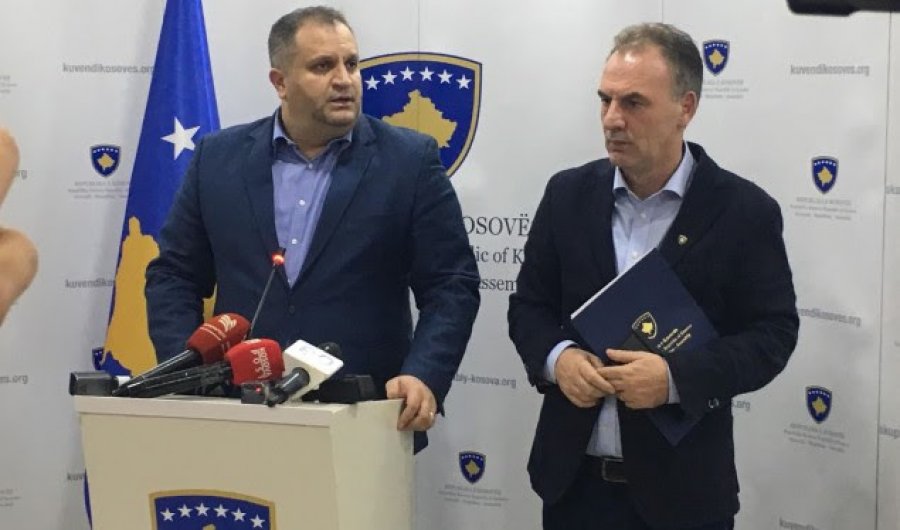 Gjykata Kushtetuese vendos: Ekipi Negociator në krye me Limajn dhe Ahmetin e shkel Kushtetutën