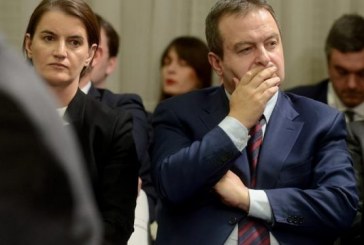 Serbia synon dështimin e Samitit të Parisit, kushtëzon pjesëmarrjen me heqjen e taksës
