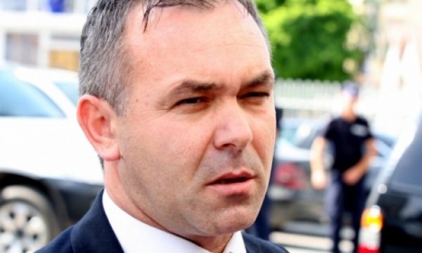 Selimi: Nëse VV-ja e merr pushtetin, Thaçi zor se do të mbetet president