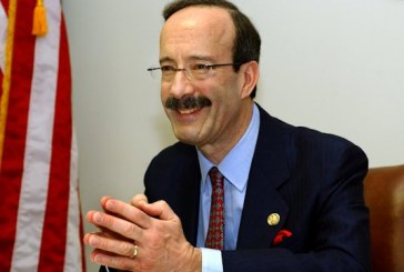 Eliot Engel sot viziton Kosovën
