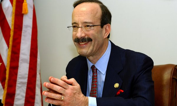Eliot Engel sot viziton Kosovën