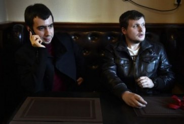 Rusët që mashtruan Haradinajn dhe Zaevin akuzohen se janë spiunë të Putinit