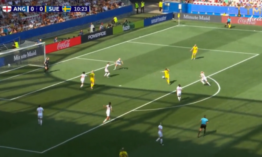 Asllani shënon kundër Anglisë