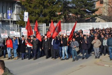Reagojnë historianët e Deçanit: Ftesa për Haradinajn, padrejtësi ndaj luftës së UÇK-së
