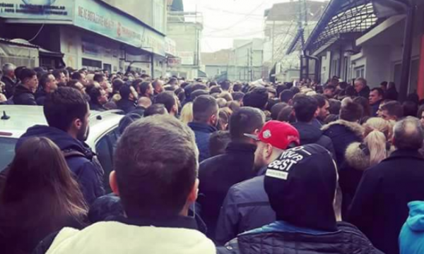 Krejt deputetët e ministrat lëvizin lirshëm, pasojat e vizave i vuajnë veç qytetarët e Kosovës