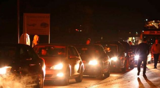 Kaq orë po presin mërgimtarët për të hyrë në Kosovë