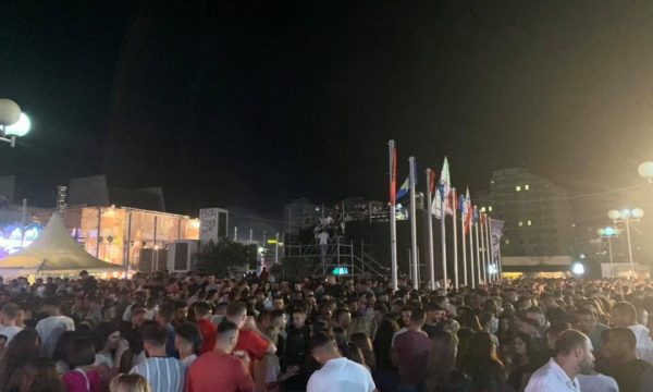 Shala jep urdhër për mbylljen e festivalit të birrës