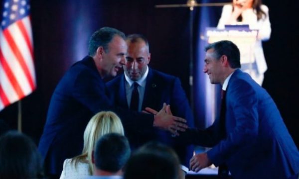 Përplasje mes partisë së Haradinajt dhe asaj të Limajt