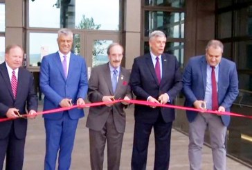 Për Ditën e Pavarësisë ShBA-ja përuron objektin e ri të Ambasadës në Prishtinë