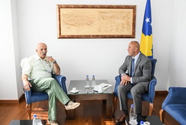Haradinaj pret në takim ish-rektorin Rugova, flasin për rishikimin e demarkacionit me Malin e Zi