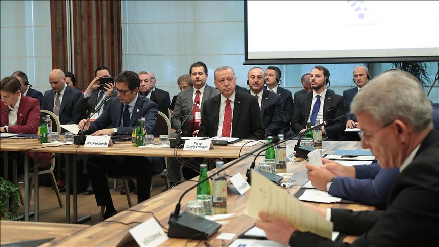 Erdogan kërkon hapjen e negociatave për Shqipërinë