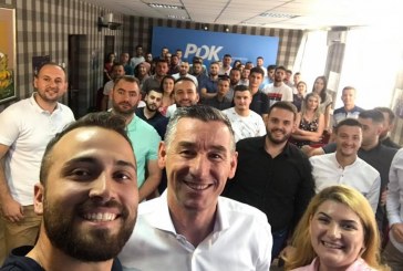 Veseli takon rininë:  Kjo është porosia për ta