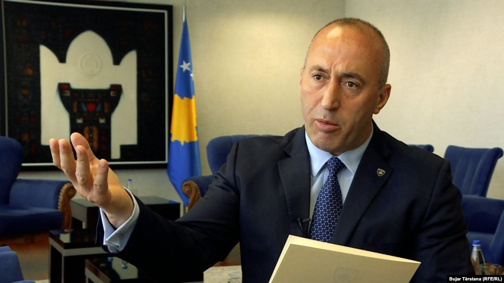 Haradinaj dorëzon në Kuvend letrën e dorëheqjes