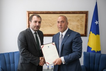 Ministri i ri i Inovacionit e merr detyrën nga Haradinaj