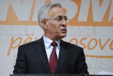 Jakup Krasniqi niset për në Gjykatën Speciale, ja kush e shoqëron