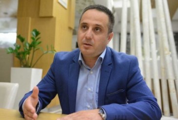 Selmanaj: Me Vetëvendosjen i mposhtim të gjithë