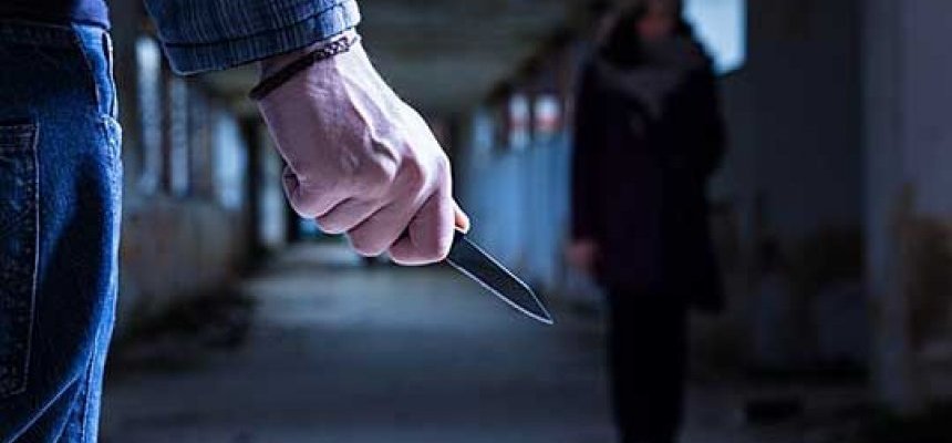 Tronditëse: Babai shqiptar vret të bijën studente pasi doli natën me shoqet
